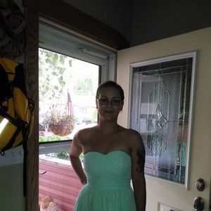 Meet your Posher, Ivelisse